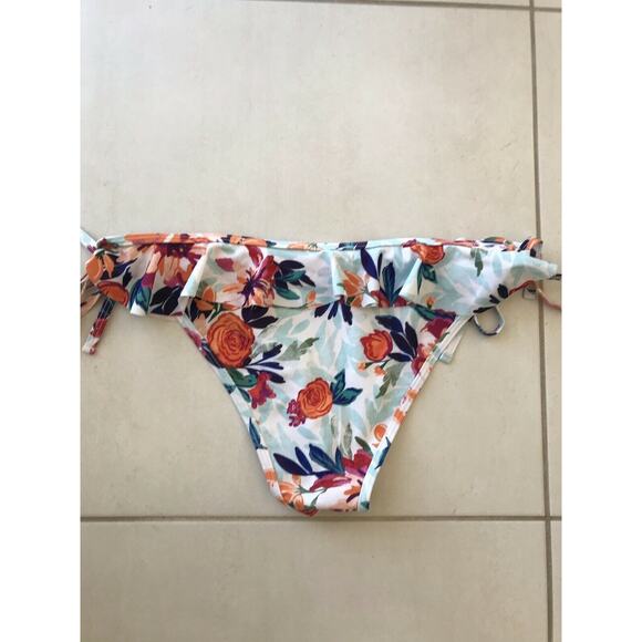Verano Playa Floral Ruffled Side Ties Bikini Bottom Swimsuit - Picture 6 of 8